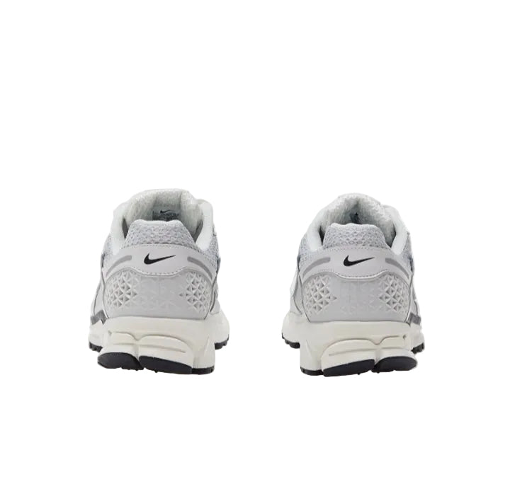 Nike Vomero 5 - Photon Dust